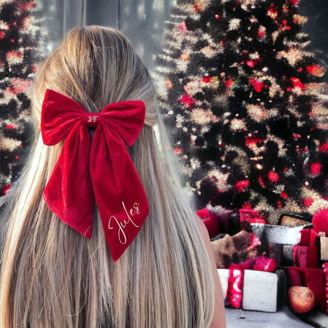 LUXURY VELVET BOW