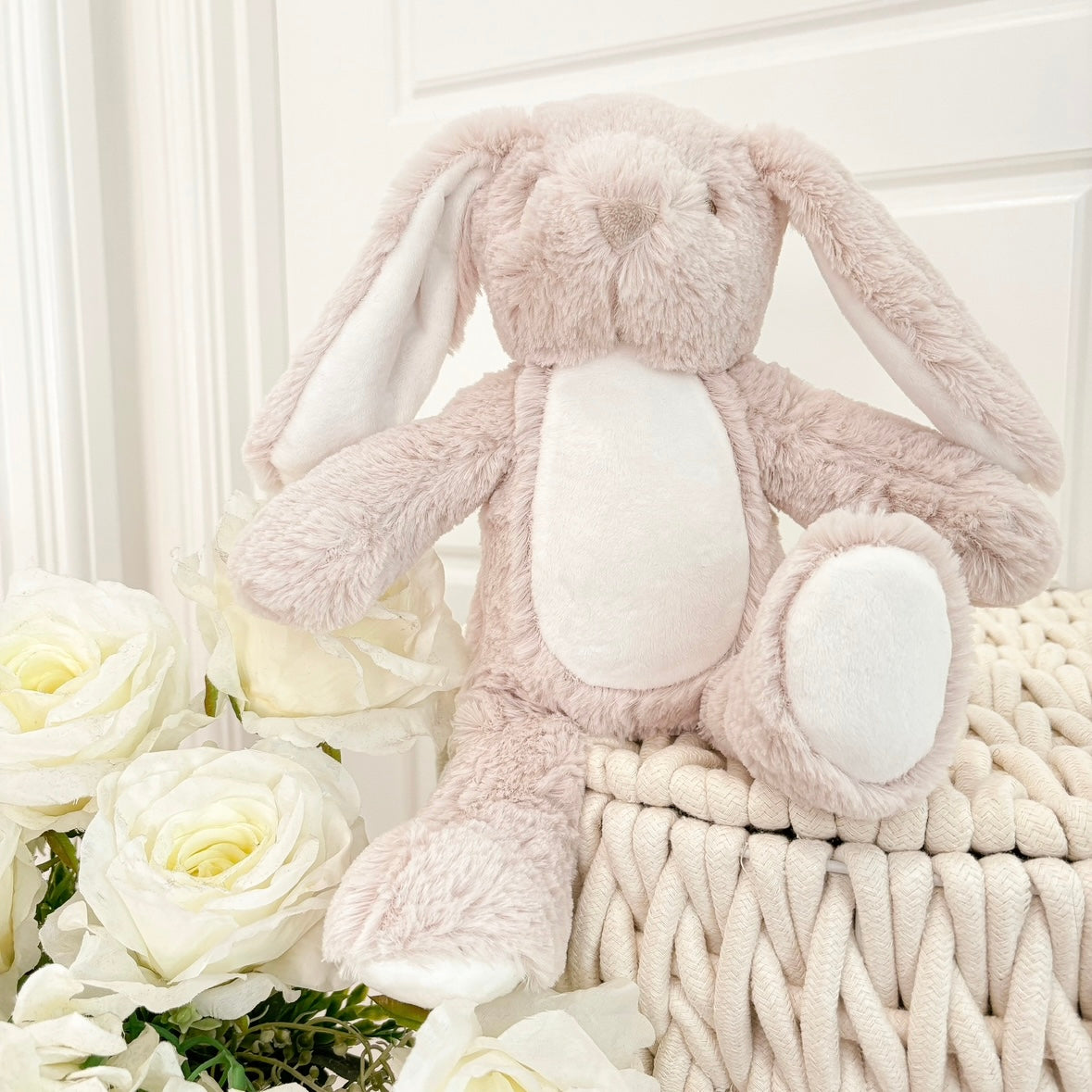 Mumbles White Bunny – House of Blanks