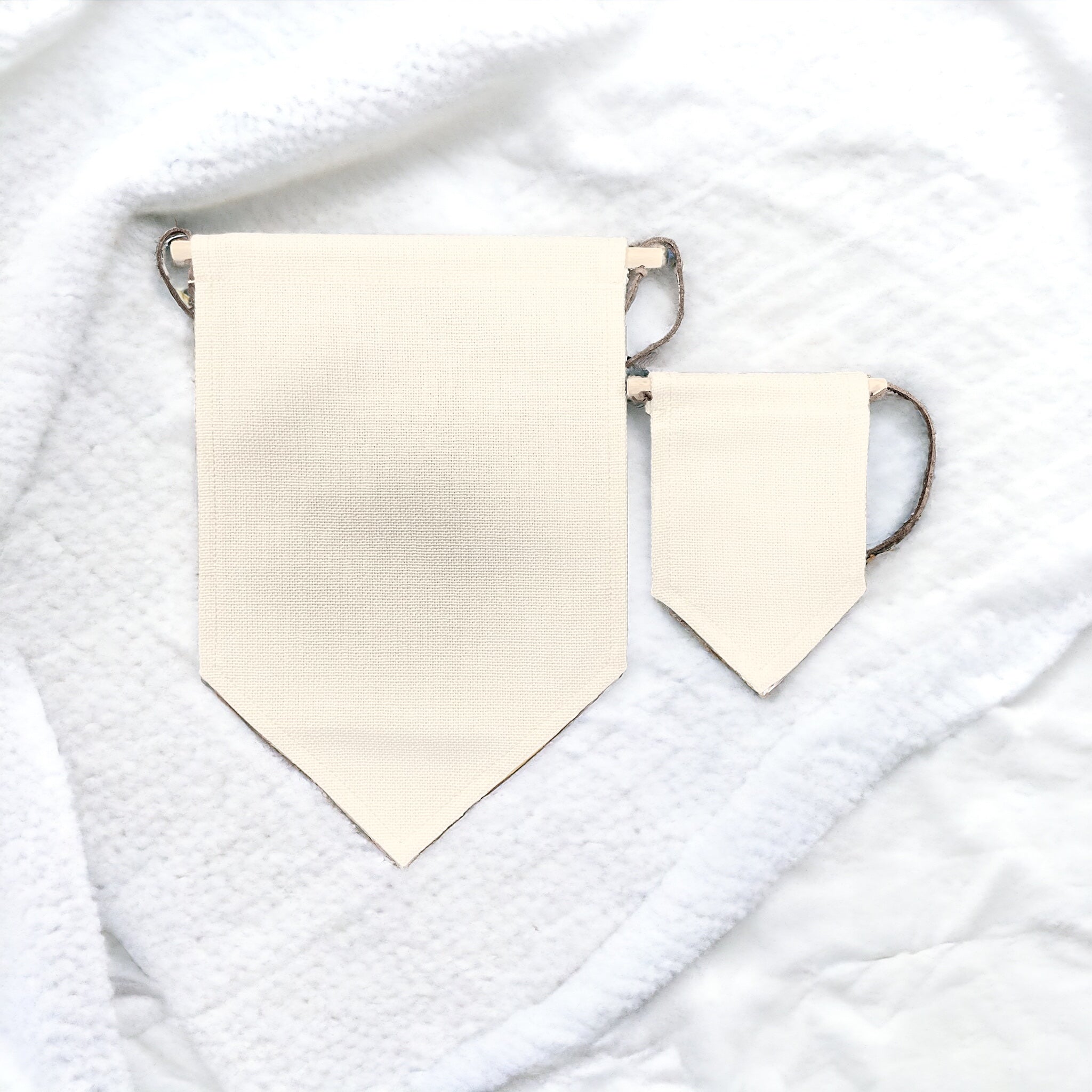 LINEN HANGING PENNANT (SUITABLE FOR SUBLIMATION)