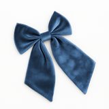 XL VELVET HAIR BOW - POWDER BLUE